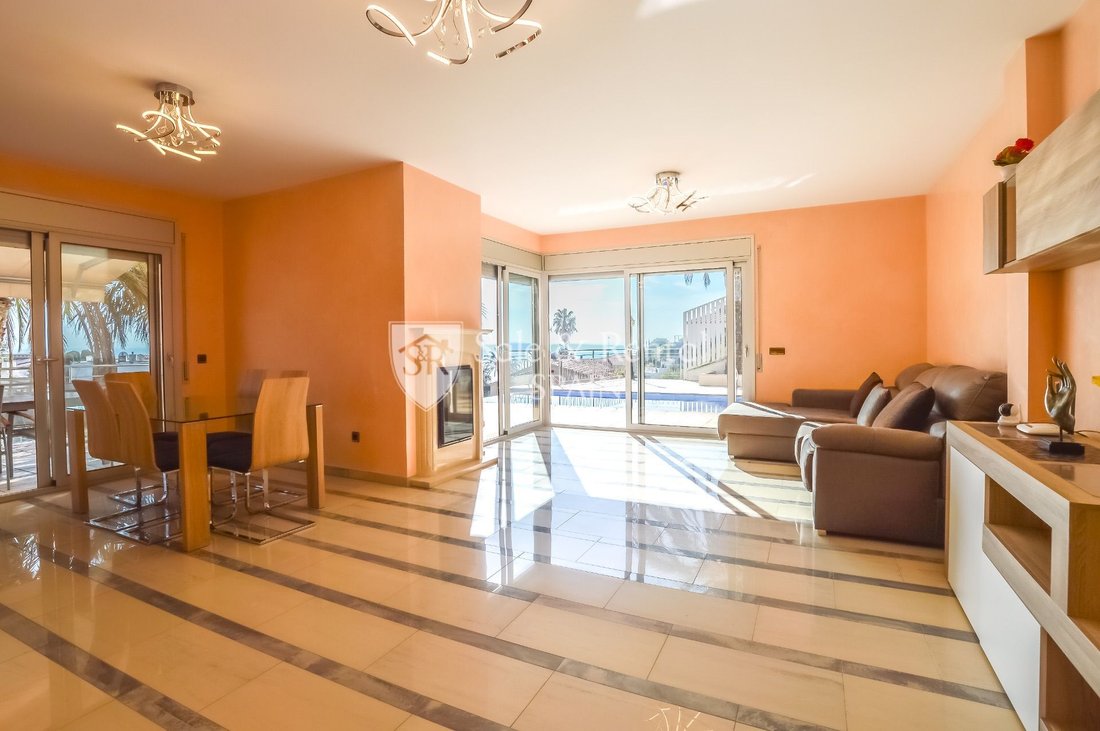 Chalet in Lloret de Mar, Catalonia, Spain 3 - 13807609