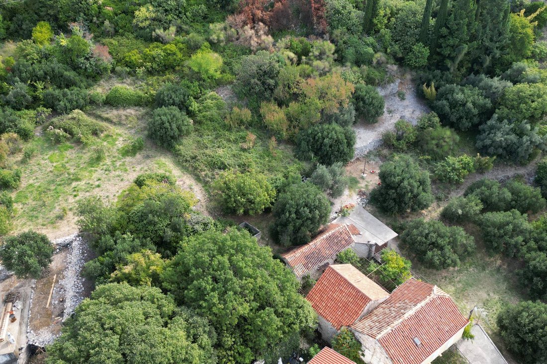 Mlini, Stone House With A Plot Of In Mlini, Dubrovnik Neretva County