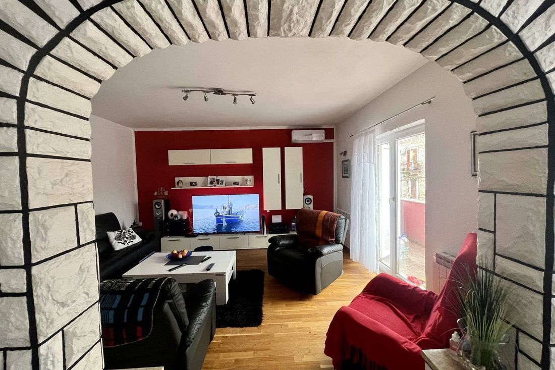 Villa in Grad Pula, Istria County, Croatia 2 - 13811638