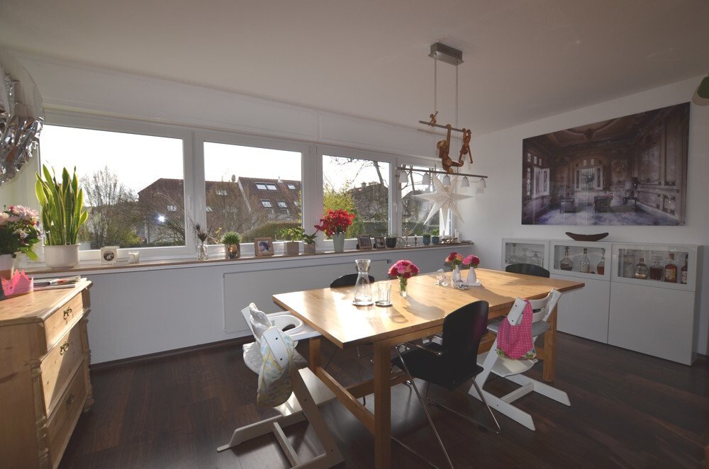 Spacious Home Plus Annexe In A Sought After In Kronberg, Hessen, Germany For Sale (13807641)