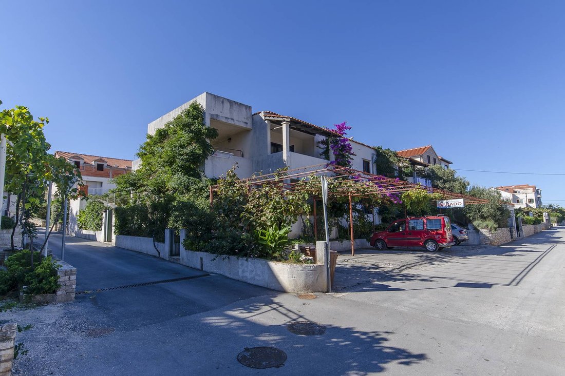 Villa in Supetar, Split-Dalmatia County, Croatia 3 - 13811789
