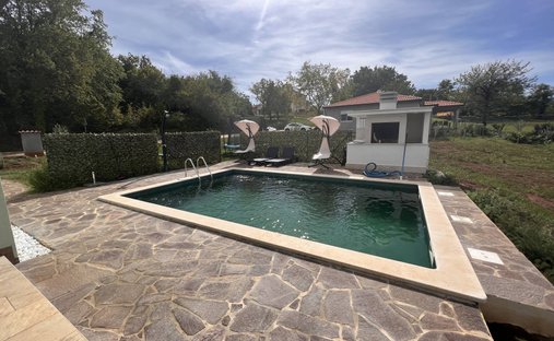 Villa in Buroli, Istria County, Croatia 1