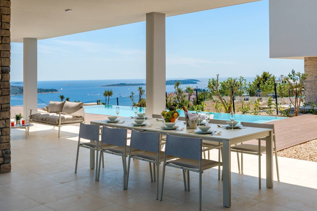 Villa in Primosten, Sibenik-Knin County, Croatia 4 - 12620758