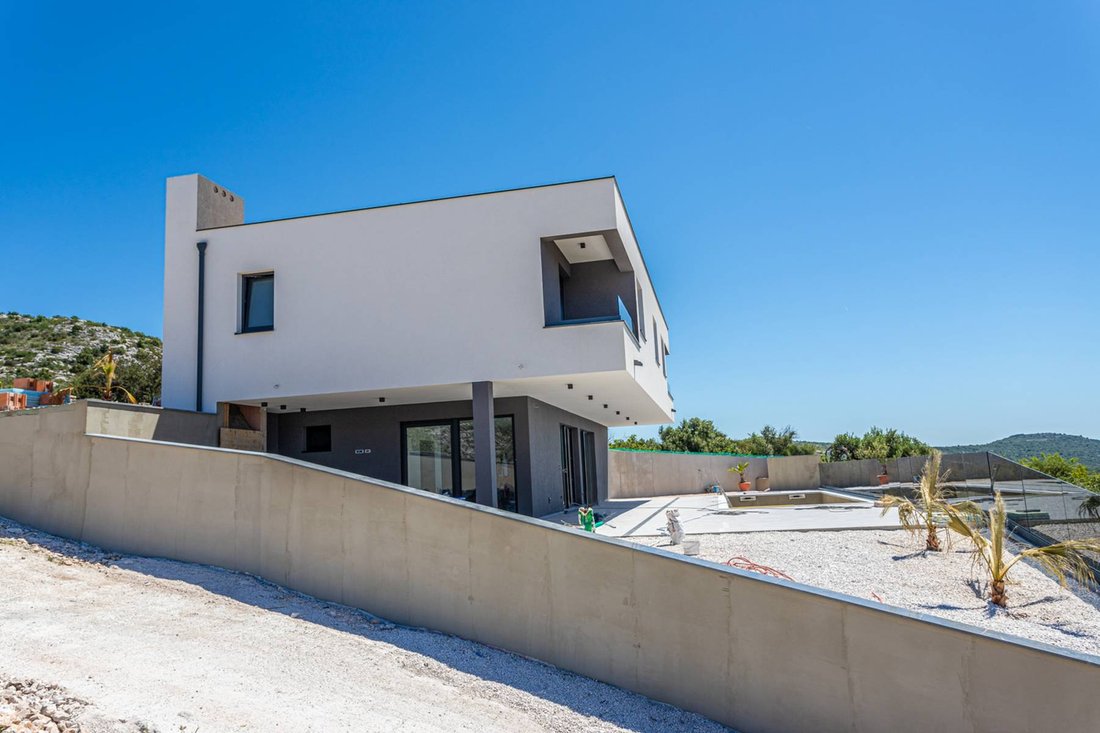 Villa in Oglavci, Sibenik-Knin County, Croatia 1 - 13812057