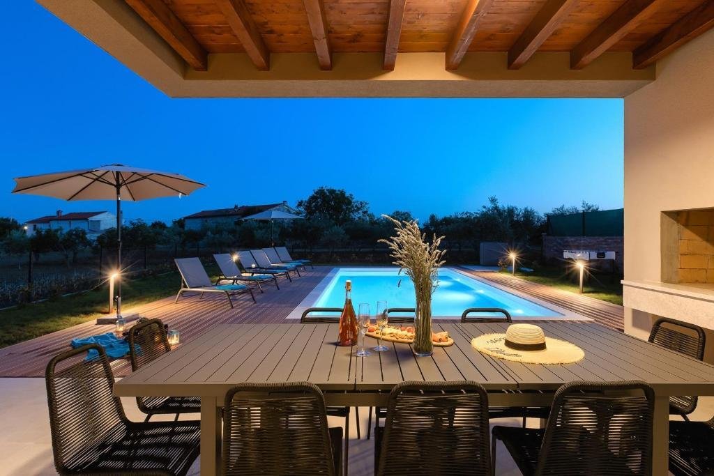 Haus in Jezerane, Gespanschaft Lika-Senj, Kroatien 5 - 13807375