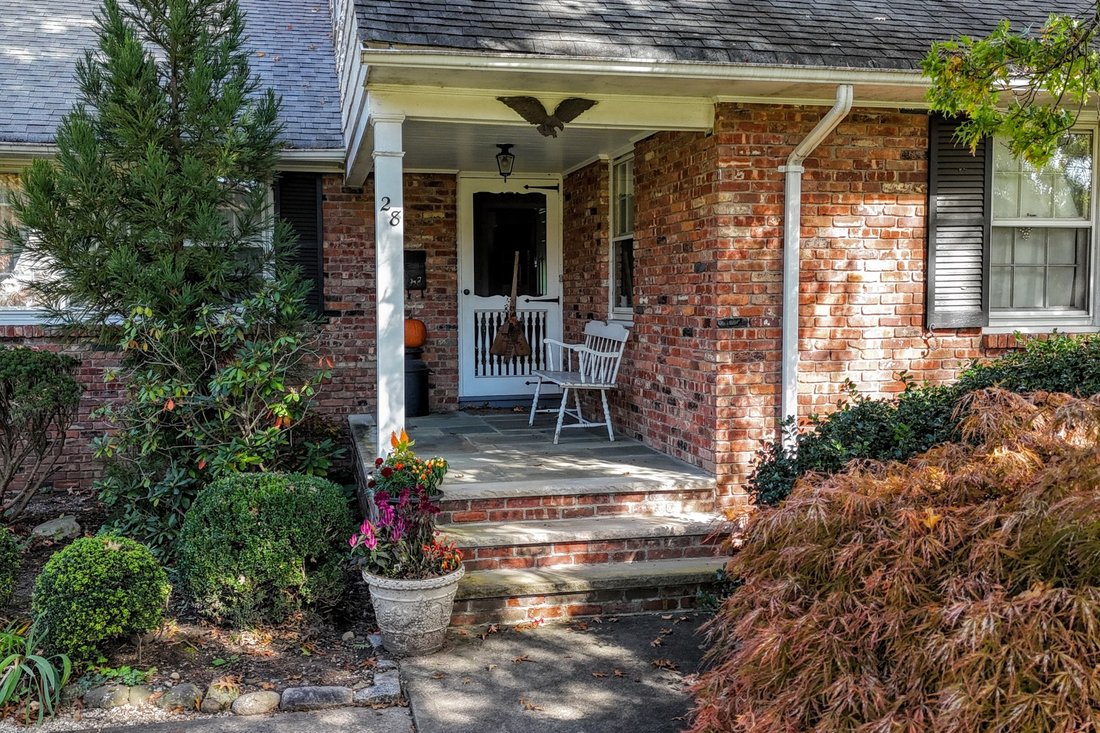 Wonderful Five Bedroom Ranch Home In Wyckoff, New Jersey, United States