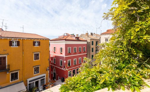 Apartamento en Gradska cetvrt Stari grad, Šibenik, Condado de Šibenik-Knin 1