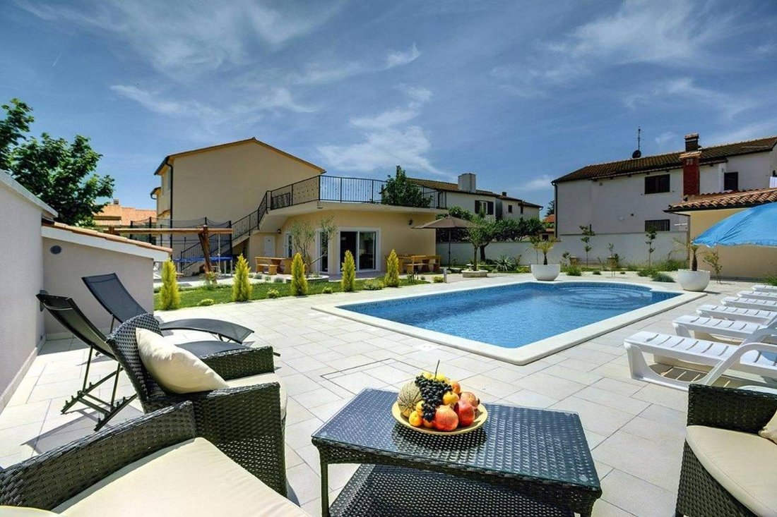 Villa in Medulin, Istria County, Croatia 4 - 13811188