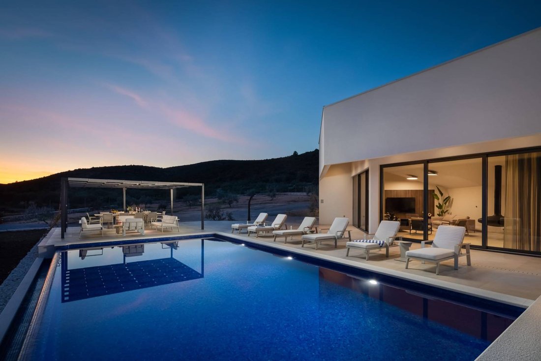 Villa in Marina, Split-Dalmatia County, Croatia 5 - 13809300