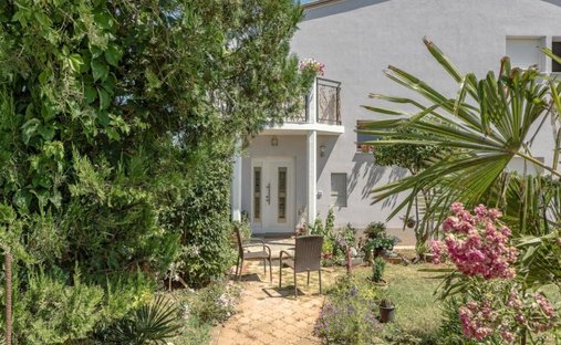 Villa in Grad Pula, Gespanschaft Istrien, Kroatien 1