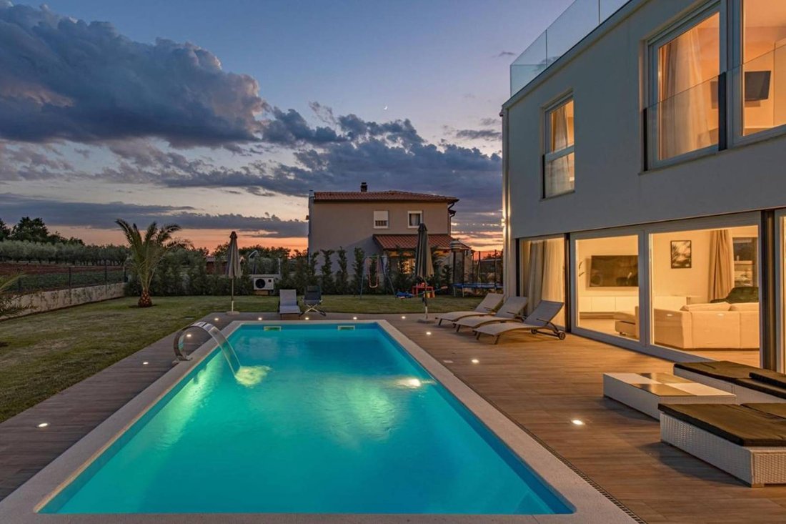 Villa in Nova Vas, Porec, Istria County, Croatia 3 - 13811259