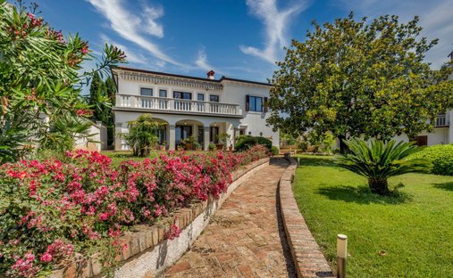 Villa a Umago, Regione istriana, Croazia 1