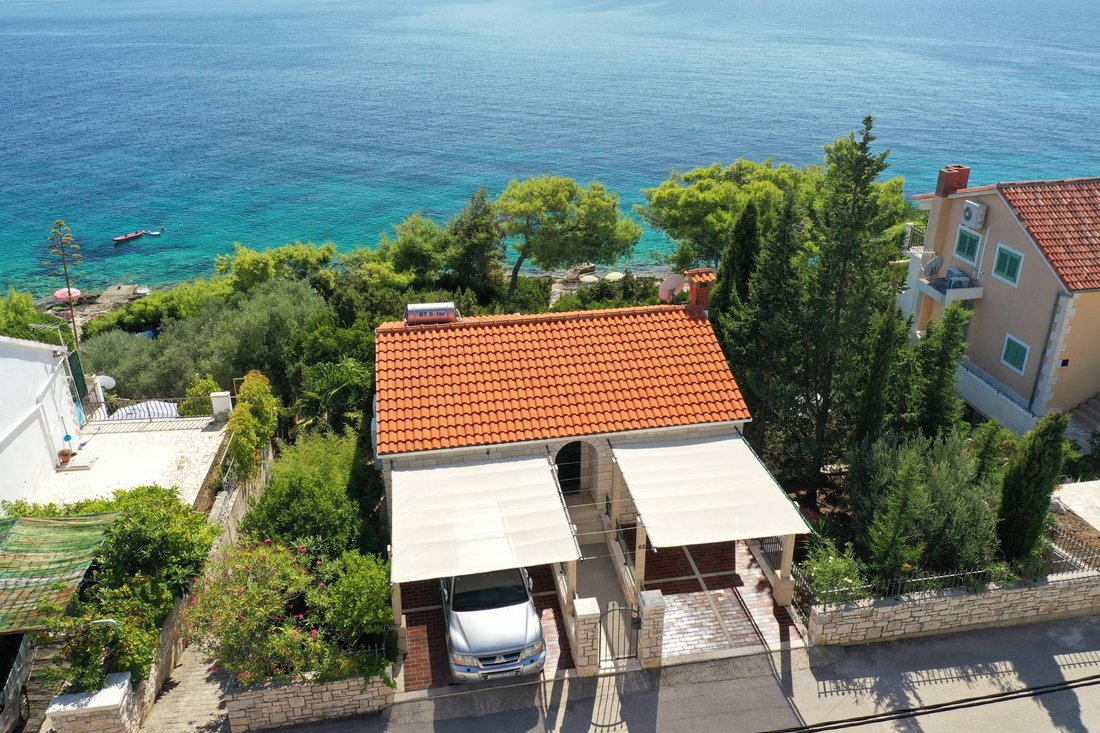 Villa in Dubrovnik-Neretva County, Croatia 3 - 13812113