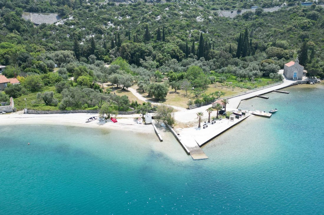 Villa in Slano, Dubrovnik-Neretva County, Croatia 1 - 13811514