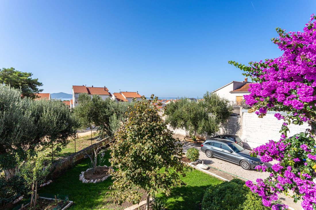 Villa in Mjesni odbor Vostarnica, Zadar, Zadar County 2 - 13811085