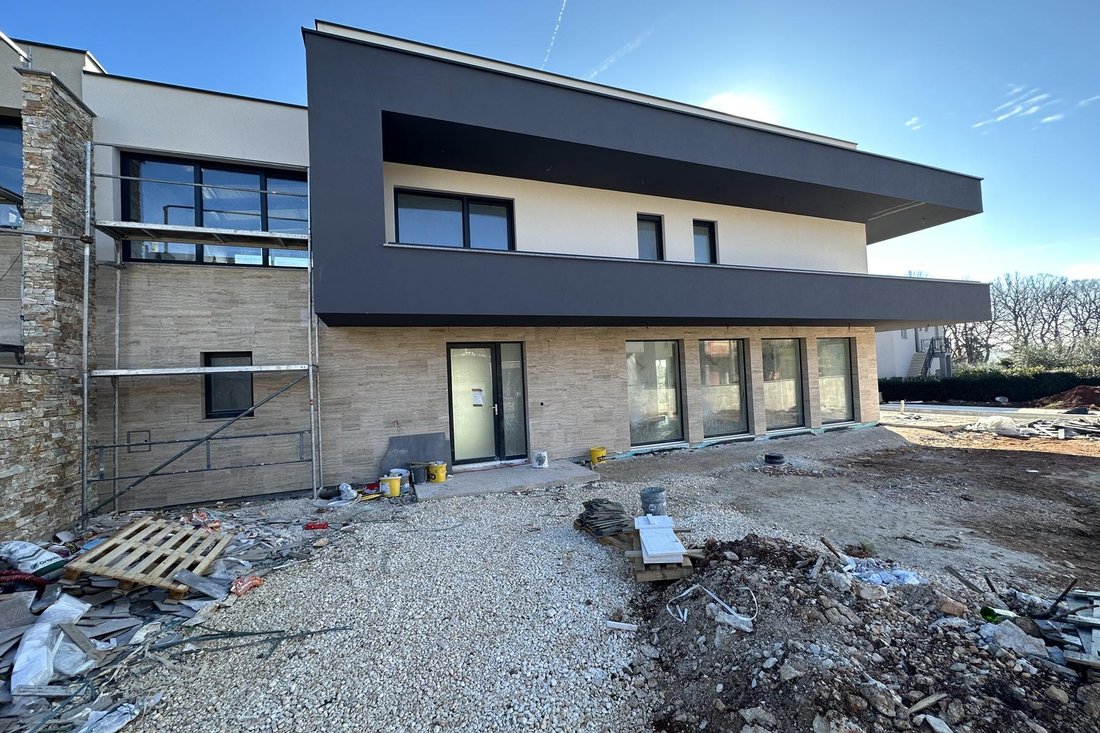 Villa in Marcana, Istria County, Croatia 1 - 13808898