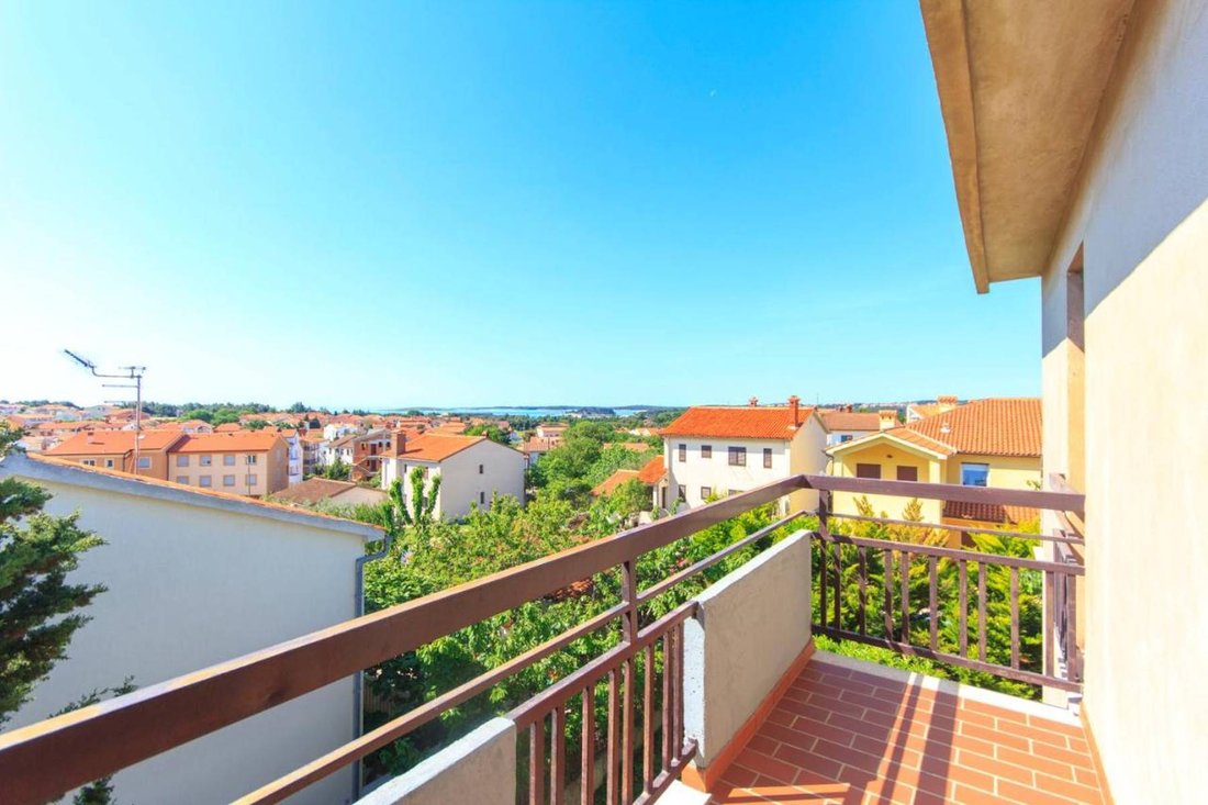 Villa in Medulin, Istria County, Croatia 2 - 13811091