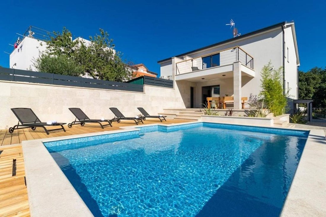 Villa in Liznjan, Istria County, Croatia 3 - 13811235
