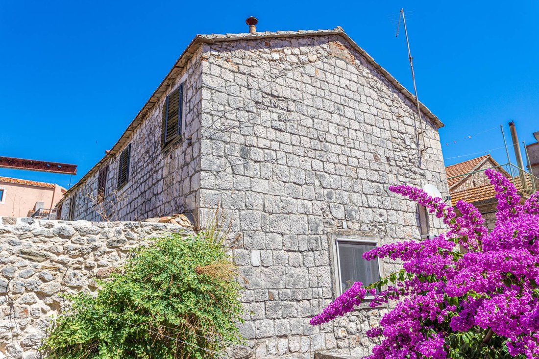Villa in Split-Dalmatia County, Croatia 1 - 13811984