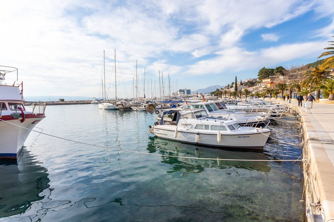 Villa in Baska Voda, Split-Dalmatia County, Croatia 1 - 13811583