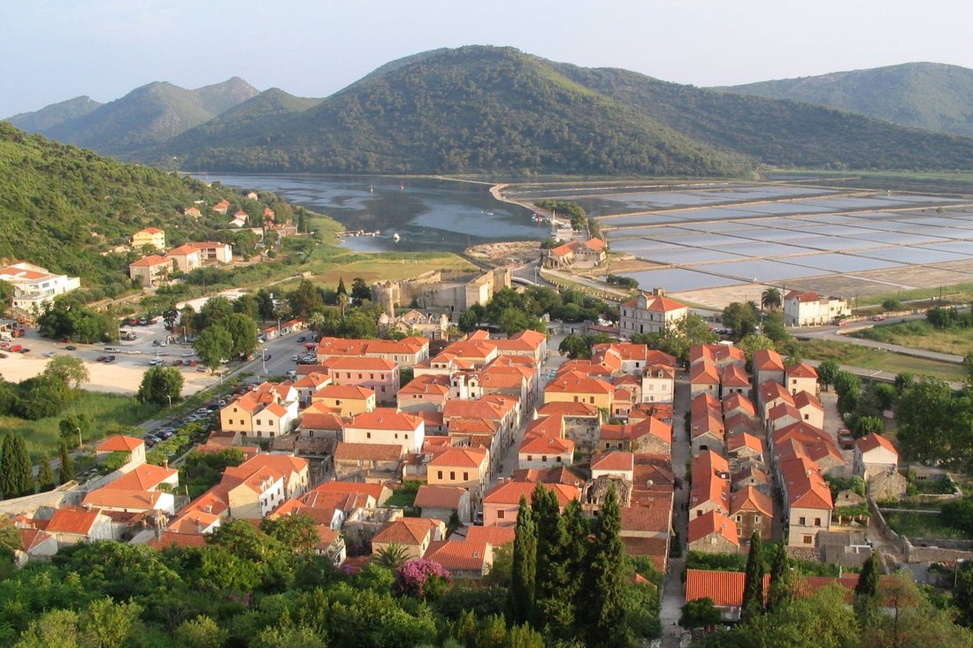 Villa in Ston, Dubrovnik-Neretva County, Croatia 1 - 13812076
