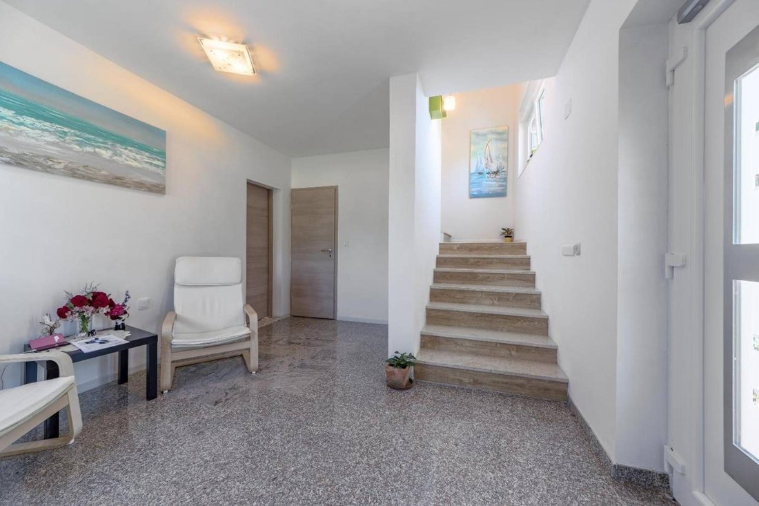 Villa in Grad Pula, Istria County, Croatia 2 - 13811190