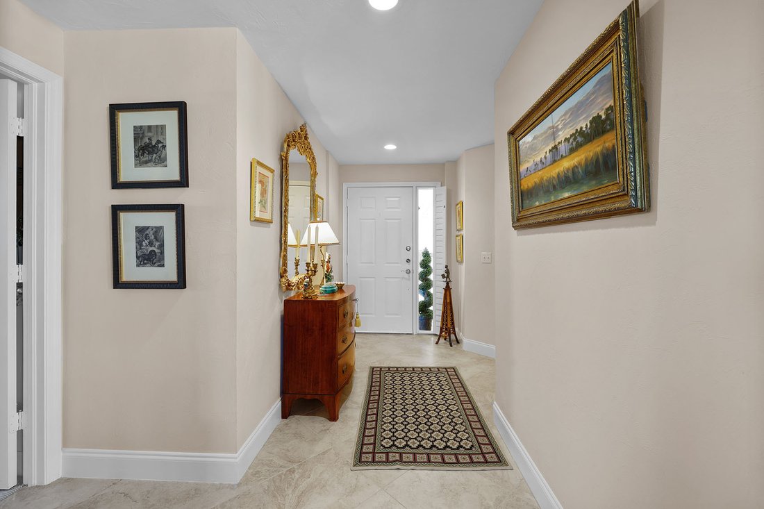 Condo in Naples, Florida, United States 4 - 13812517