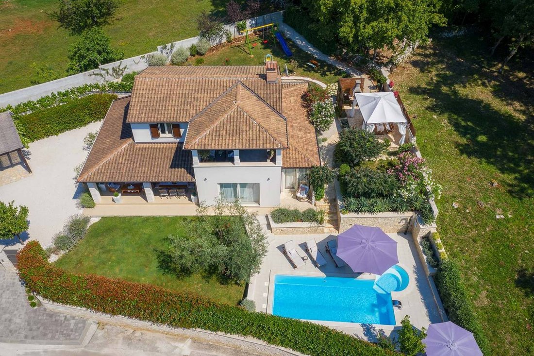 Villa en Baderna - Mompaderno, Istria, Croacia 2 - 13811953