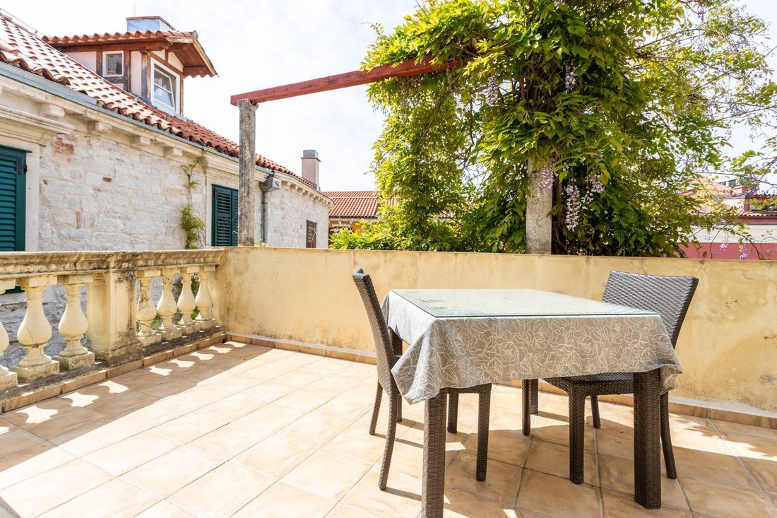 Apartment in Gradska cetvrt Stari grad, Sibenik, Sibenik-Knin County 4 - 13811652