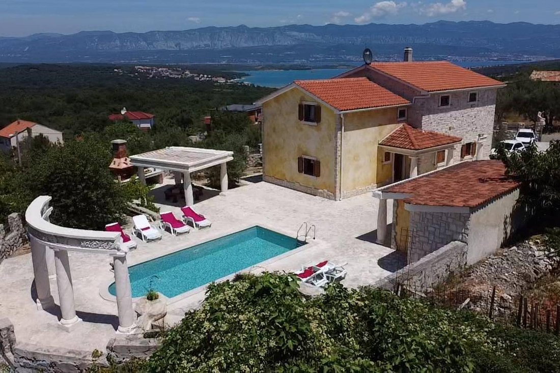 Villa in Tribulje, Primorje-Gorski Kotar County, Croatia 2 - 13811038