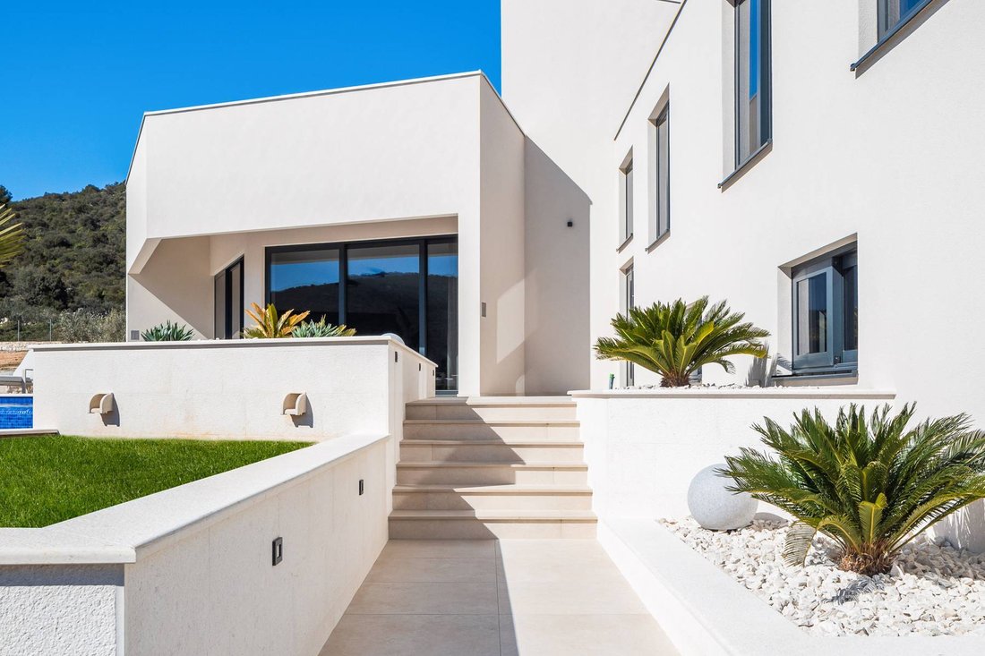 Villa in Marina, Split-Dalmatia County, Croatia 4 - 13809300