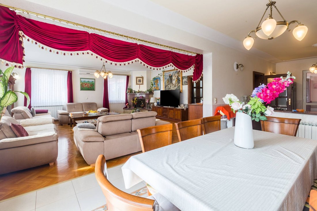 Villa in Rovinj, Istria County, Croatia 4 - 13811916