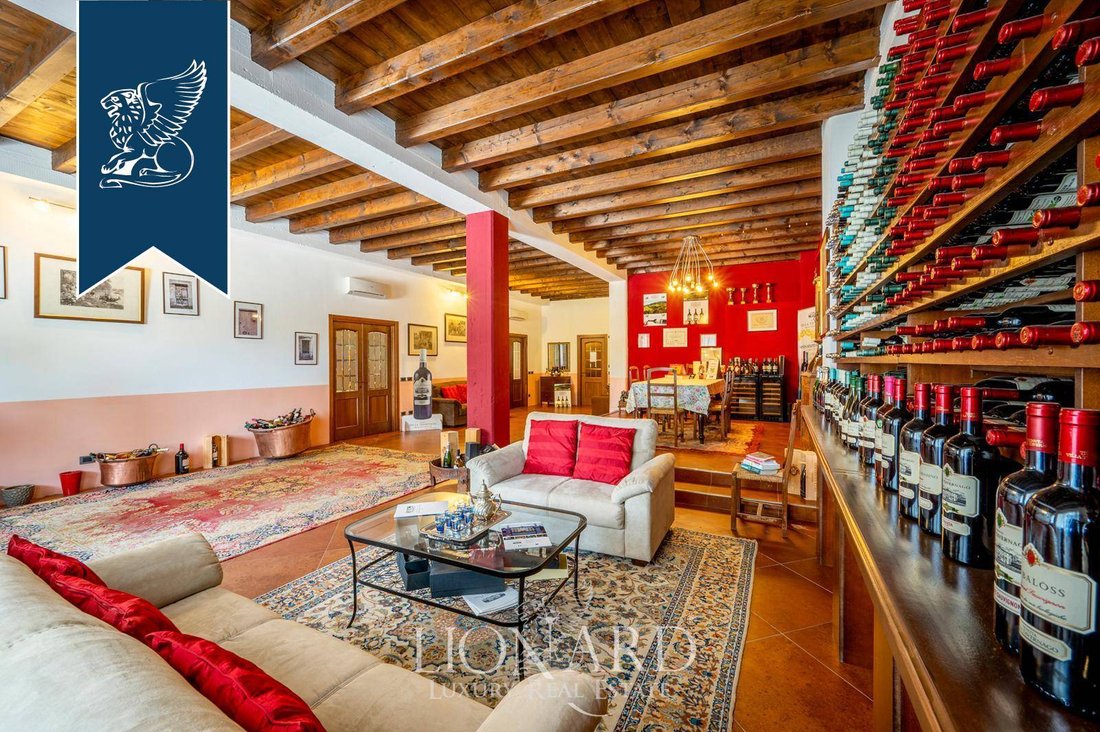 Villa in Pianello Val Tidone, Emilia-Romagna, Italy 2 - 13250690