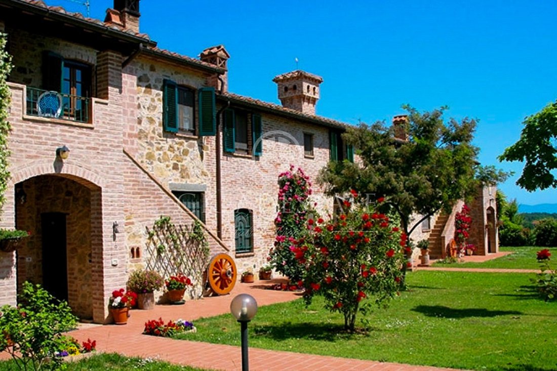 Finca en Castiglione del Lago, Umbría, Italia 1 - 11409839