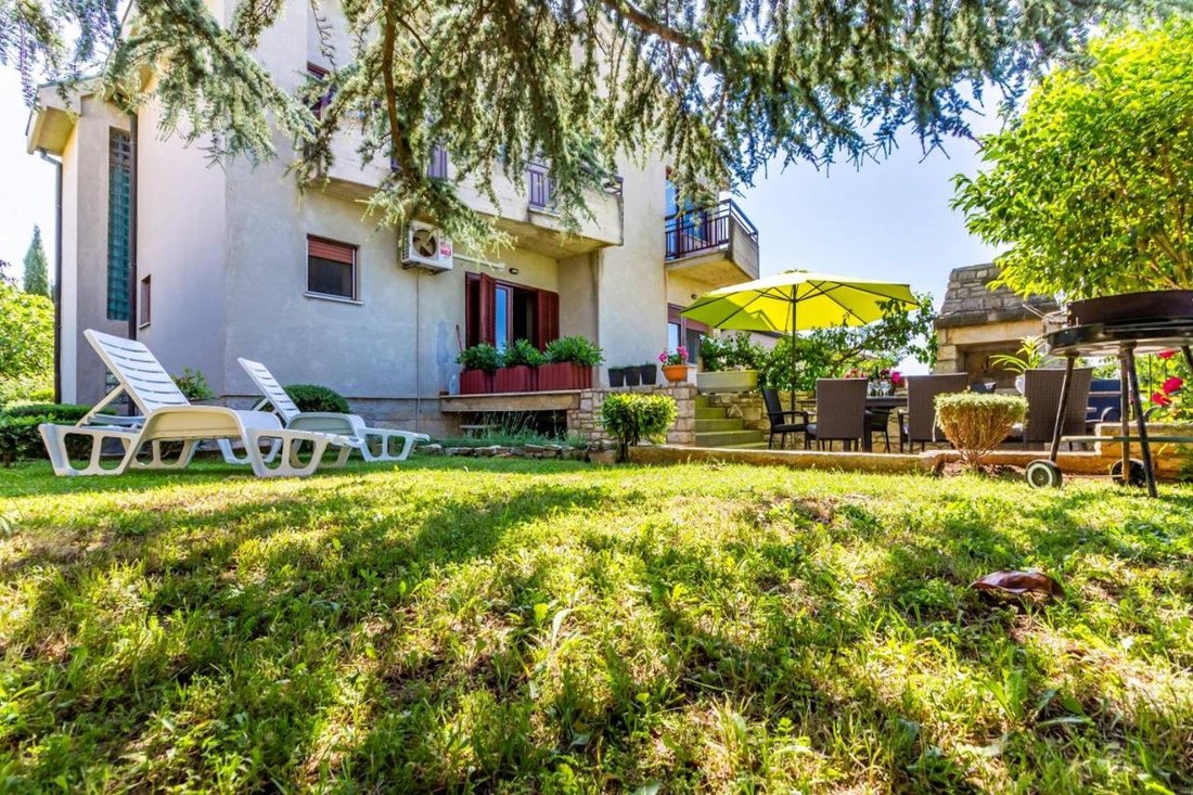 Villa in Medulin, Istria County, Croatia 3 - 13811091