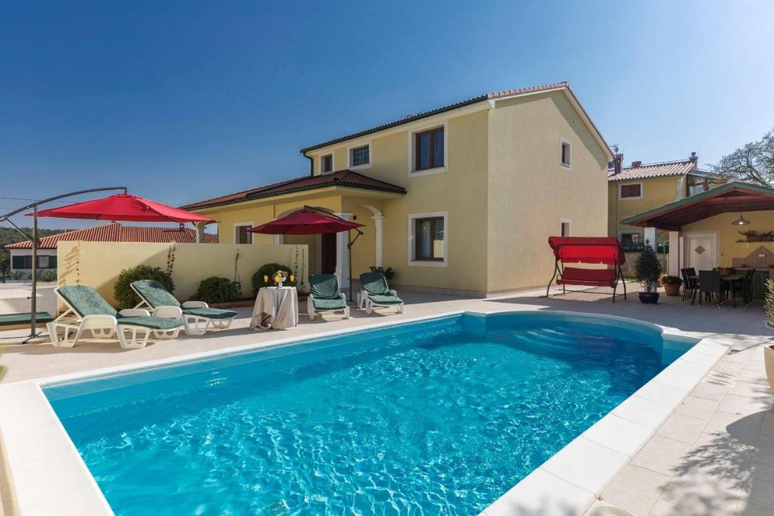Villa in Vodnjan, Istria County, Croatia 2 - 13811233