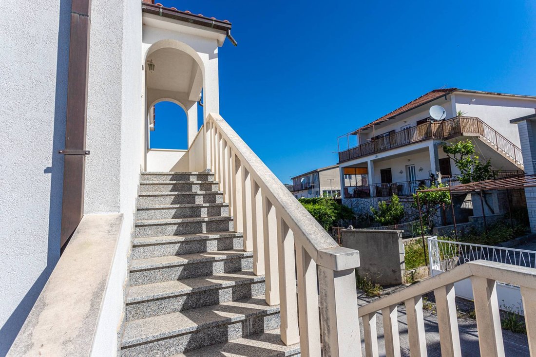 Villa in Rogoznica, Sibenik-Knin County, Croatia 4 - 13812056
