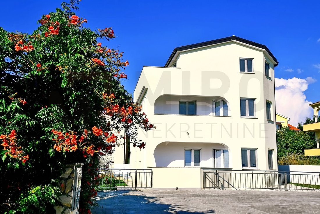 House in Malinska, Primorje-Gorski Kotar County, Croatia 1 - 13807611