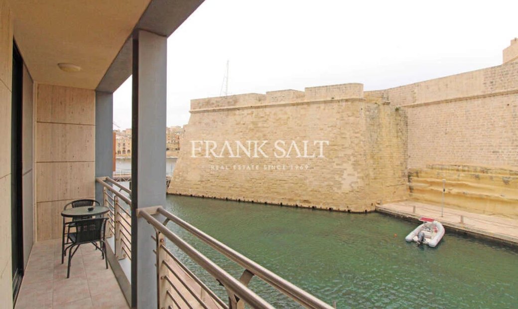 St. Angelo Mansions, Waterfront Apartment In Birgu, Malta For Sale