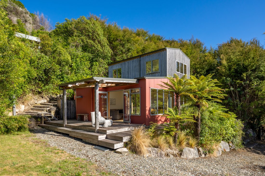 Tranquil Oasis In Marahau In Nelson, Nelson, New Zealand For Sale
