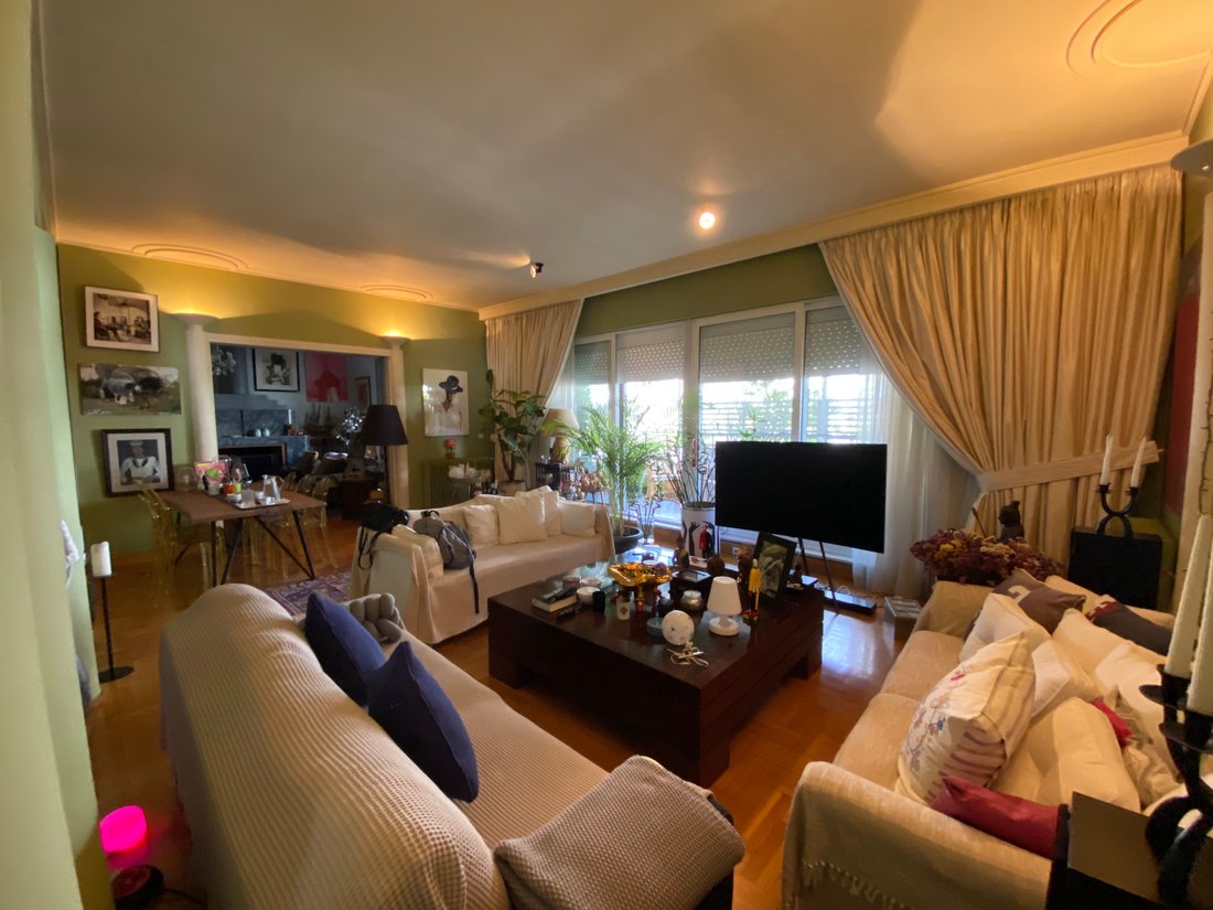 Apartment in Sunoikia Kolonakiou, 1st District of Athens, Athens 3 - 13812688