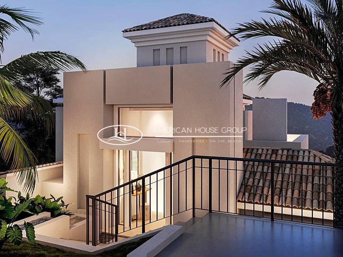Villa in Nueva Andalucia, Marbella, Spain 2 - 13815639