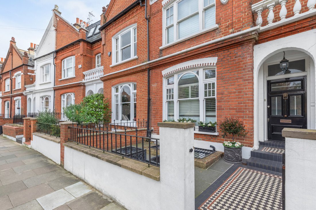 House in Walham Green, Hammersmith and Fulham, England 1 - 13814113