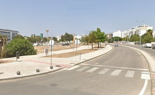 Land in Loule (Sao Clemente), Algarve, Portugal 1