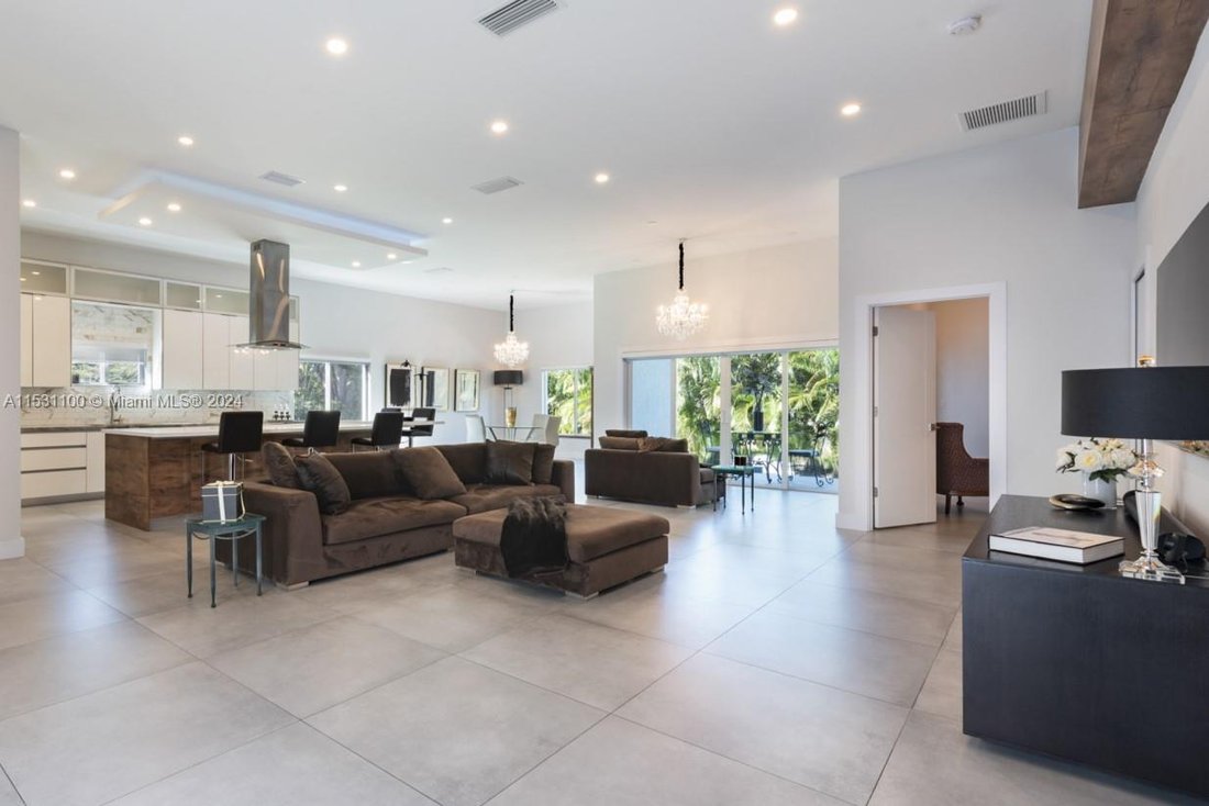 House in Miami, Florida, United States 2 - 13822053