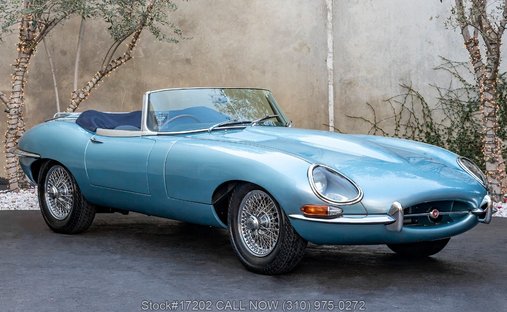 Jaguar XKE in Los angeles, ca 1