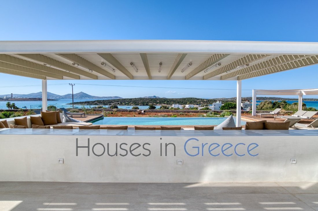 Villa in Paros, Aegean, Greece 1 - 13822246