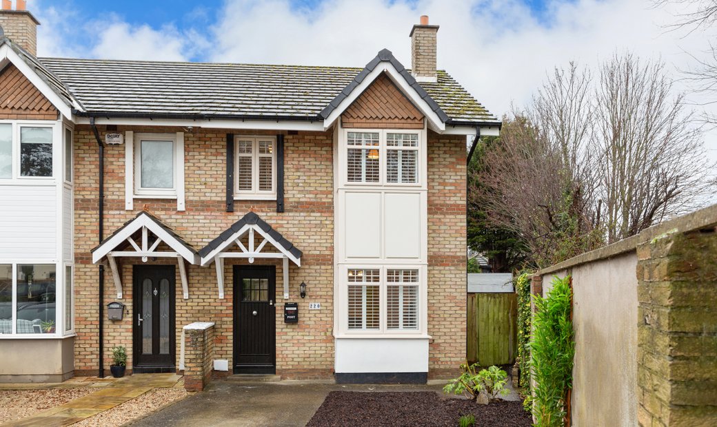 220 Roebuck Castle In Dublin 14, County Dublin, Ireland For Sale (13822205)