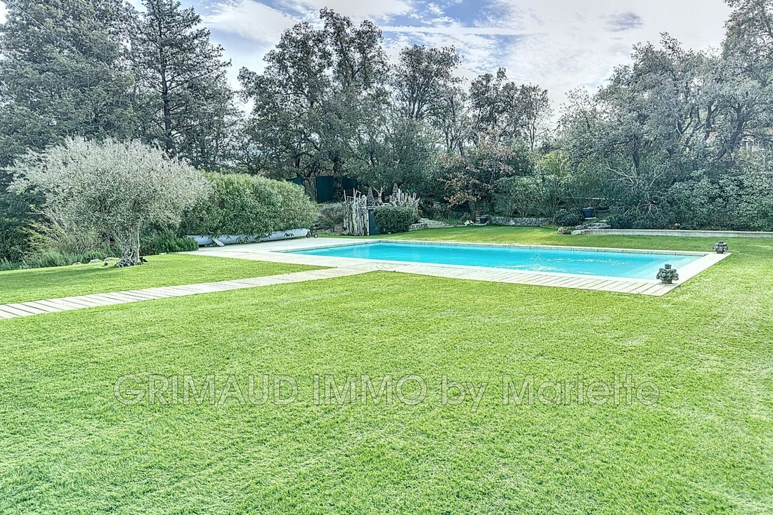 Villa in Le Plan-de-la-Tour, Provence-Alpes-Côte d'Azur, France 3 - 13709558