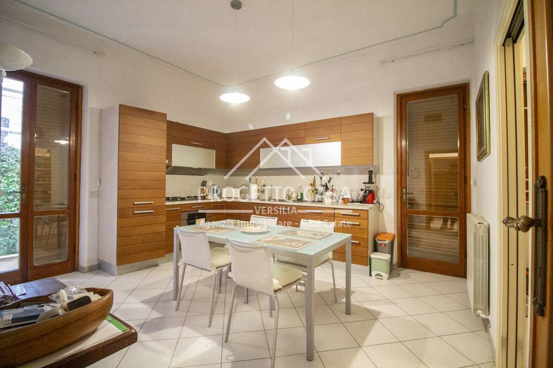 House in Viareggio, Tuscany, Italy 5 - 12744753
